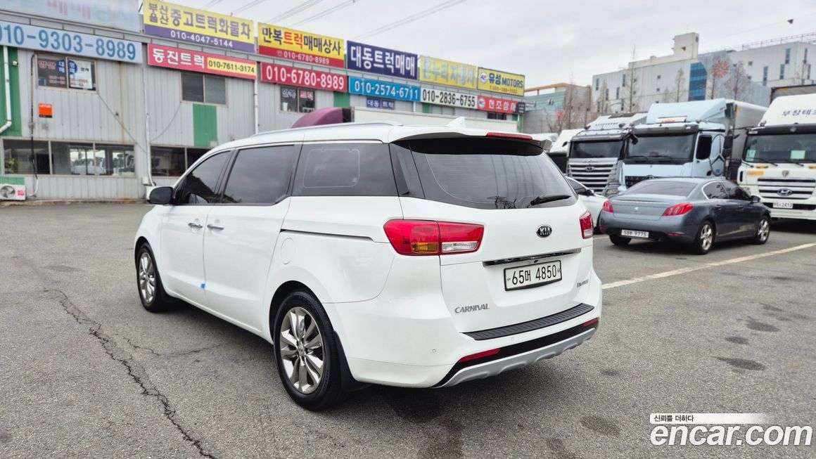 Kia Canival 2018