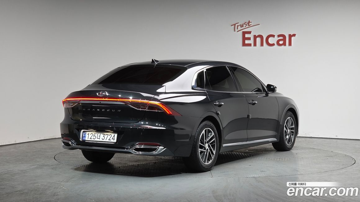 Hyundai Grandeur 2020