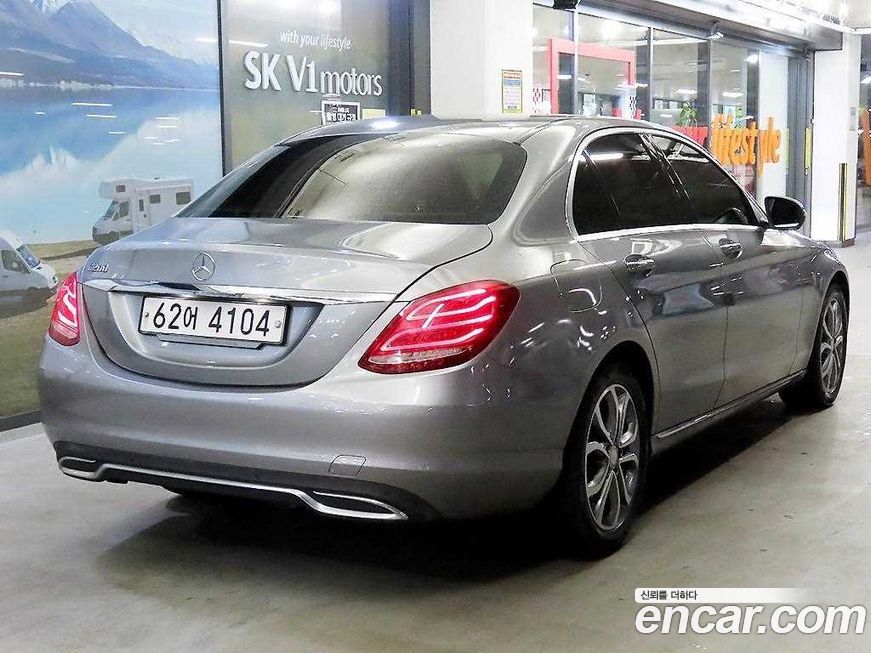 Mercedes-Benz C-Class 2016