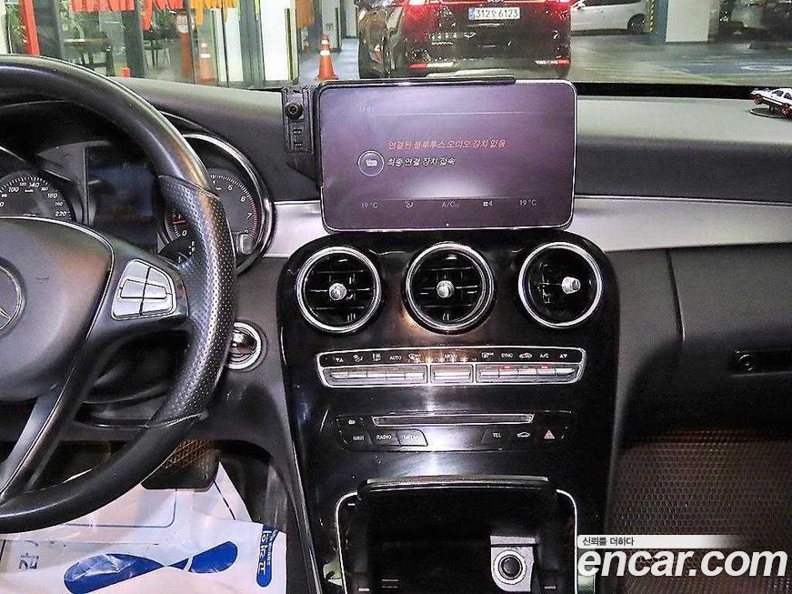 Mercedes-Benz C-Class 2016
