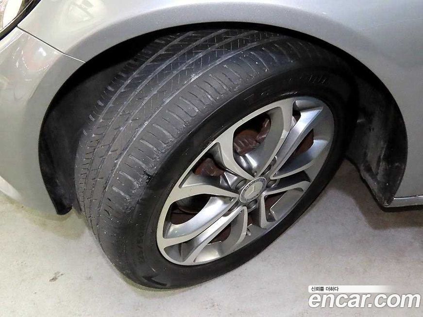 Mercedes-Benz C-Class 2016