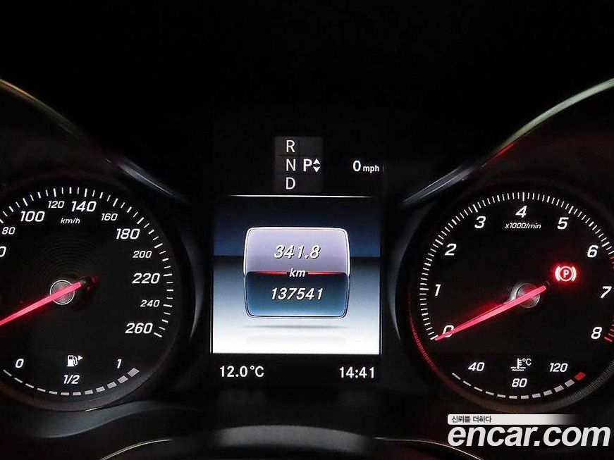 Mercedes-Benz C-Class 2016