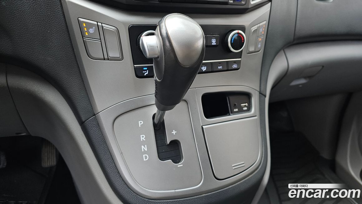 Hyundai Starex 2017
