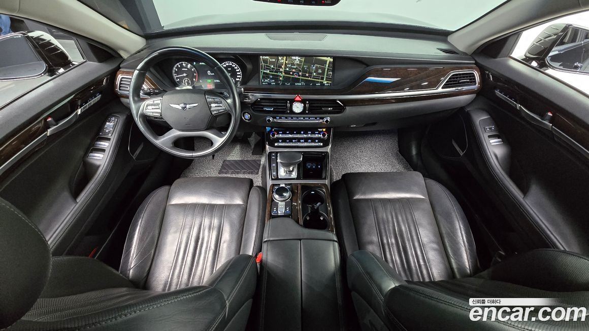 Genesis EQ900 2016