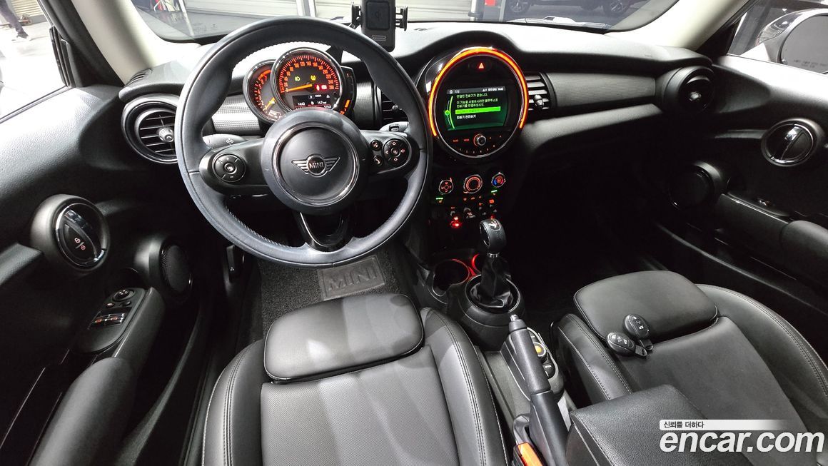 Mini Cooper 2019