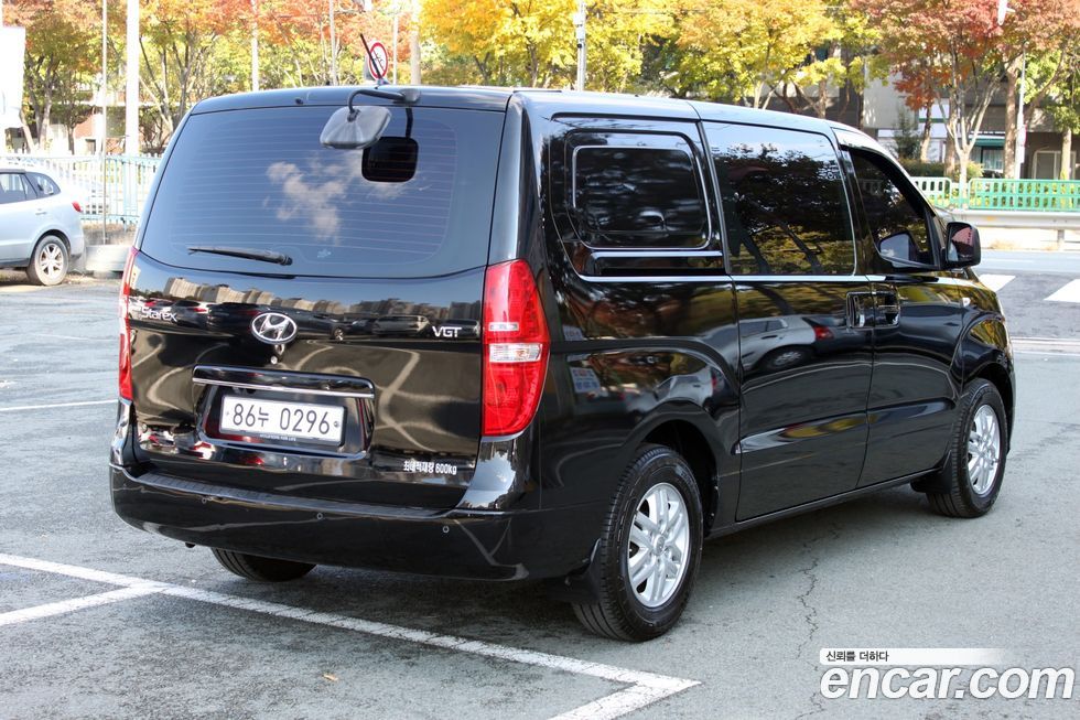 Hyundai Starex 2019