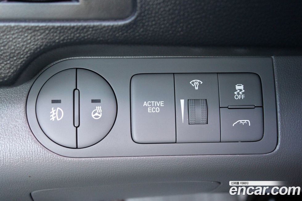 Hyundai Starex 2019