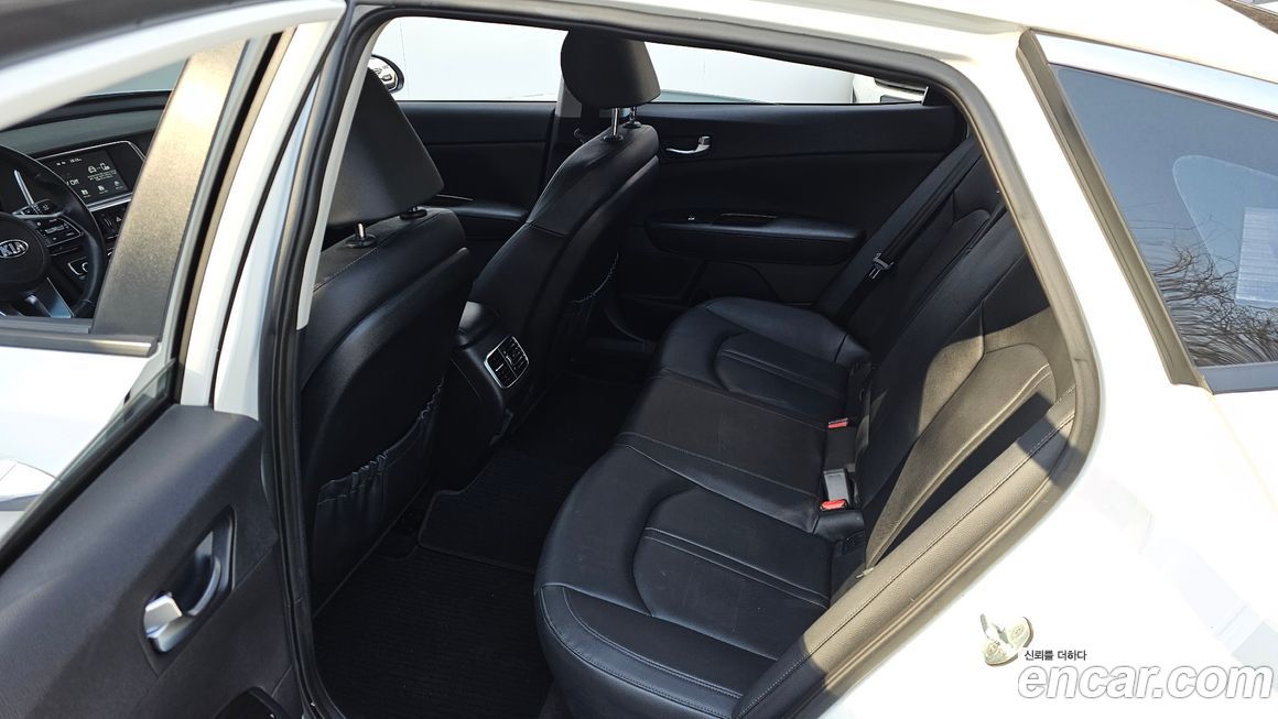 Kia K5 2019