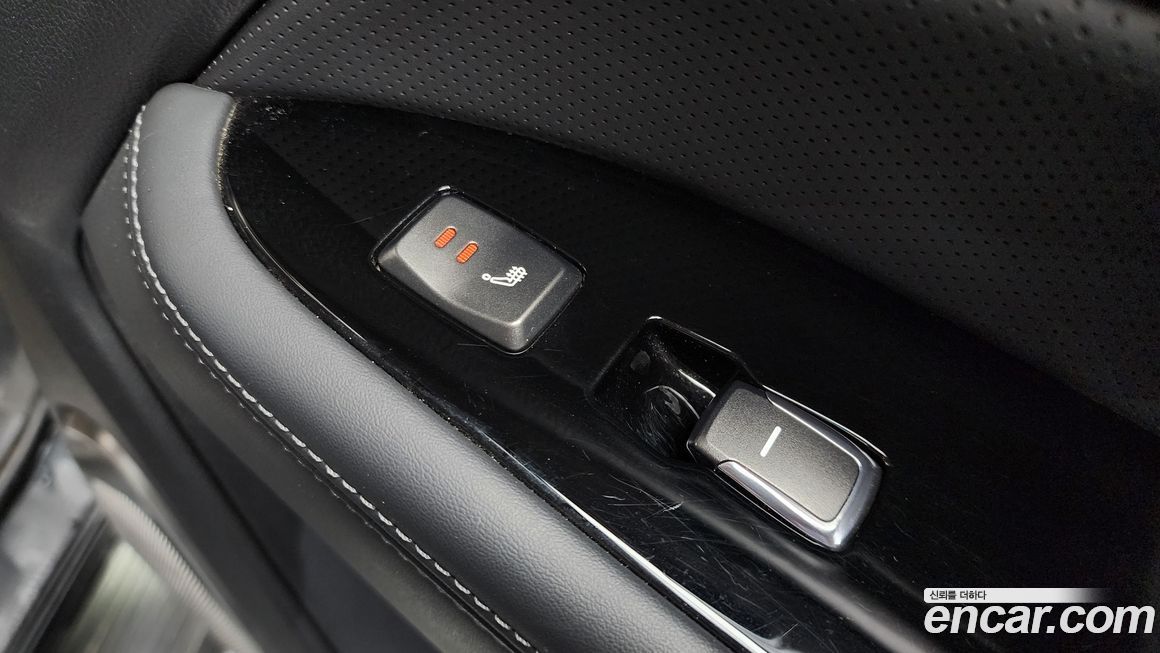 KG_Mobility_Ssangyong Rexton 2018