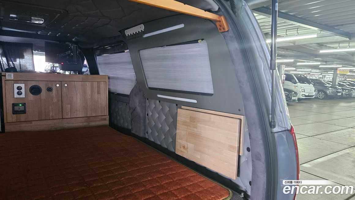 Hyundai Starex 2016