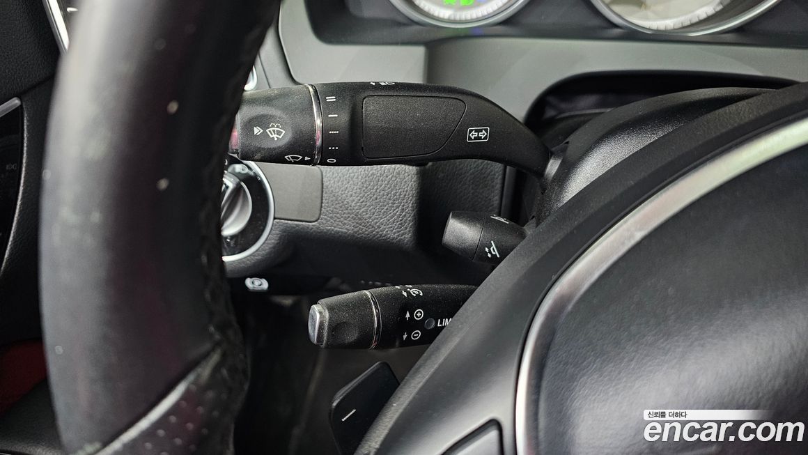 Mercedes-Benz E-Class 2016