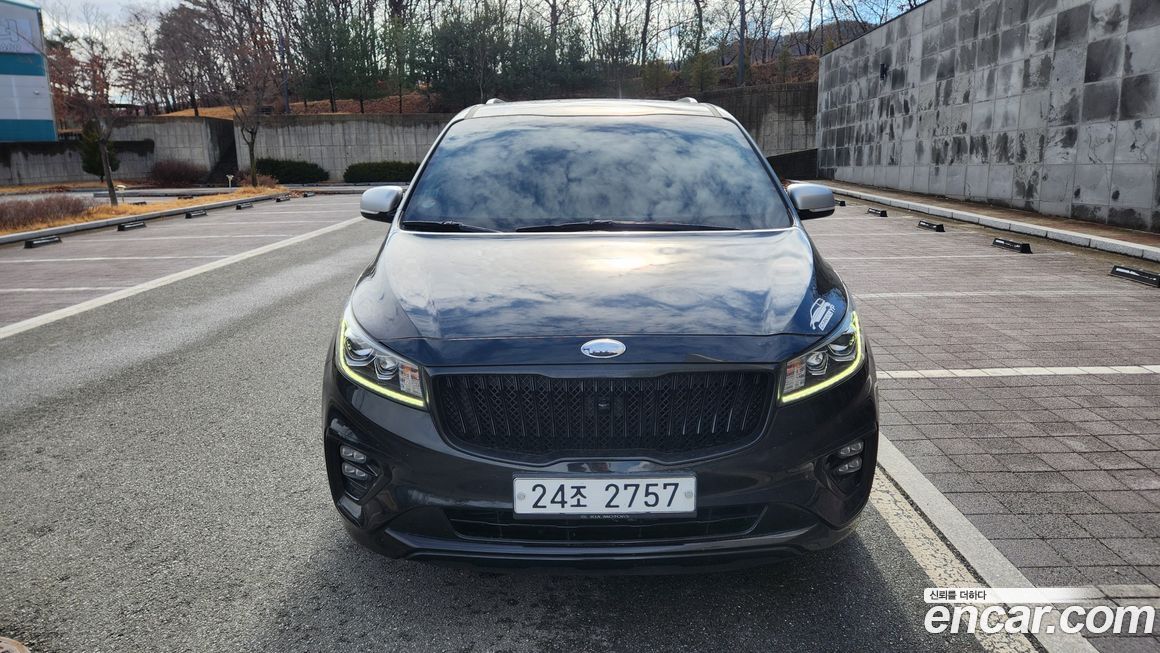 Kia Canival 2019