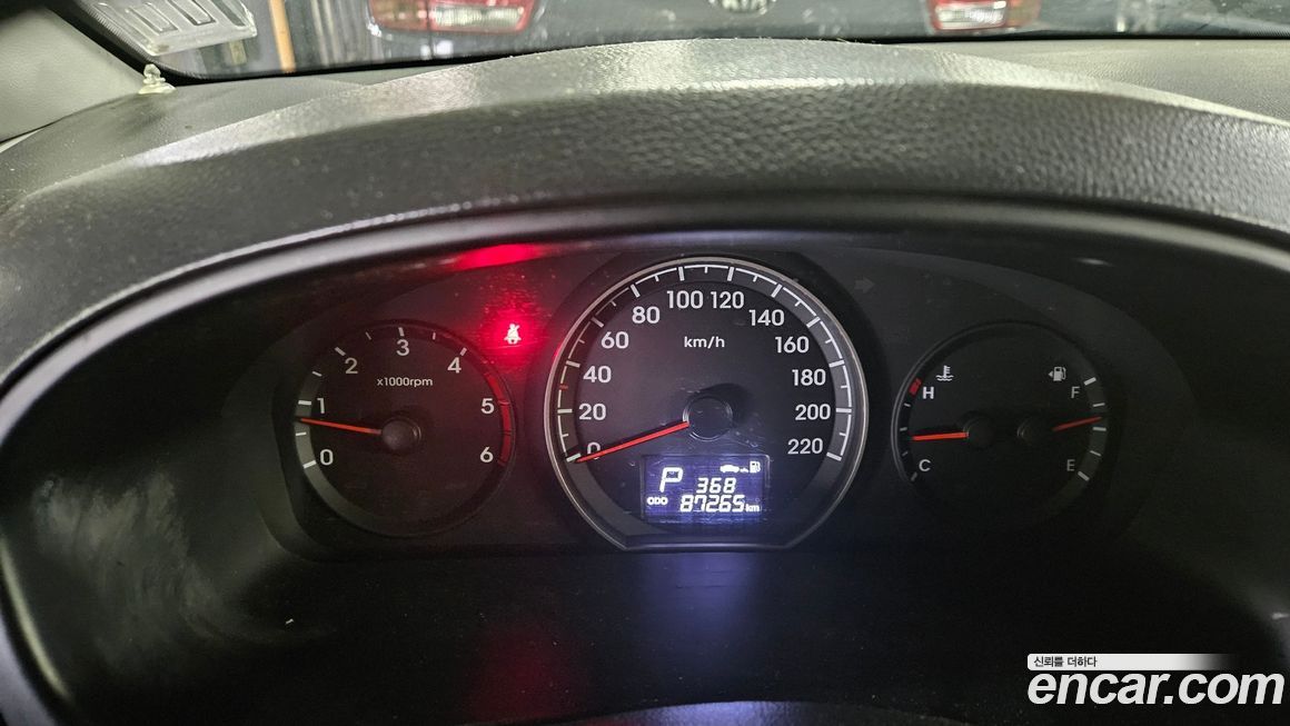 Hyundai Starex 2016