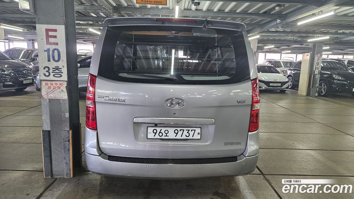 Hyundai Starex 2016