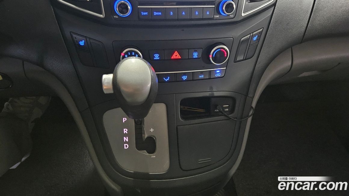Hyundai Starex 2016