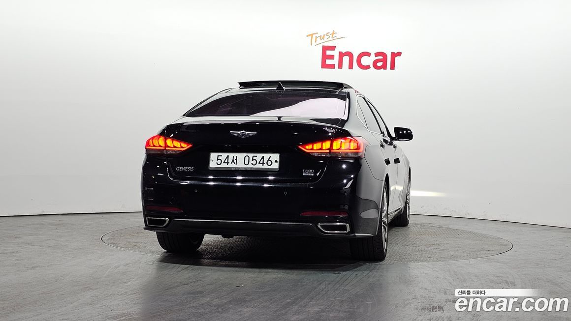 Hyundai Genesis 2016