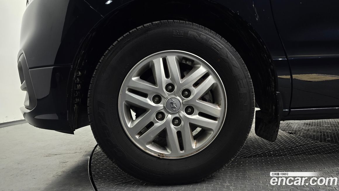 Hyundai Starex 2021