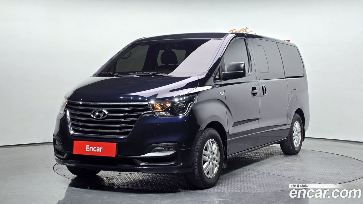 Hyundai Starex 2021