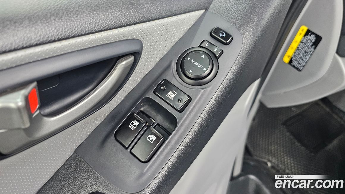 Hyundai Starex 2019