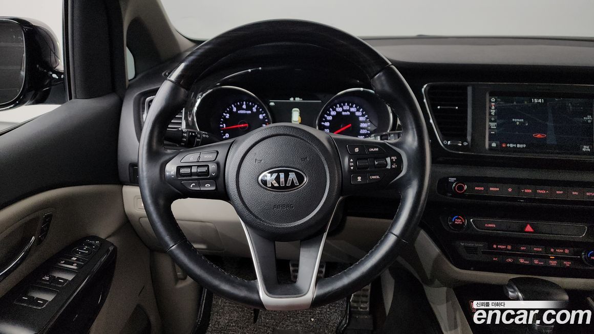 Kia Canival 2019