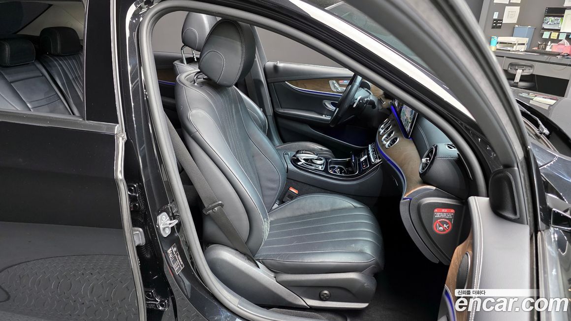 Mercedes-Benz E-Class 2017