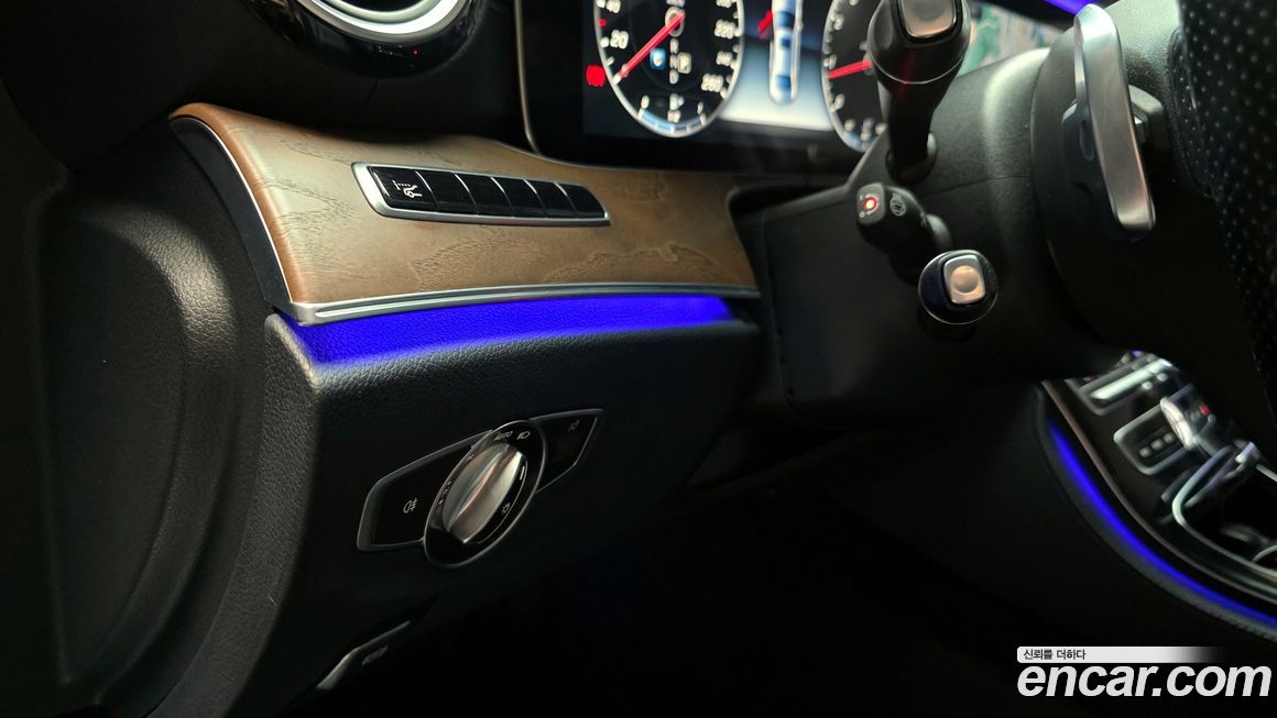 Mercedes-Benz E-Class 2017