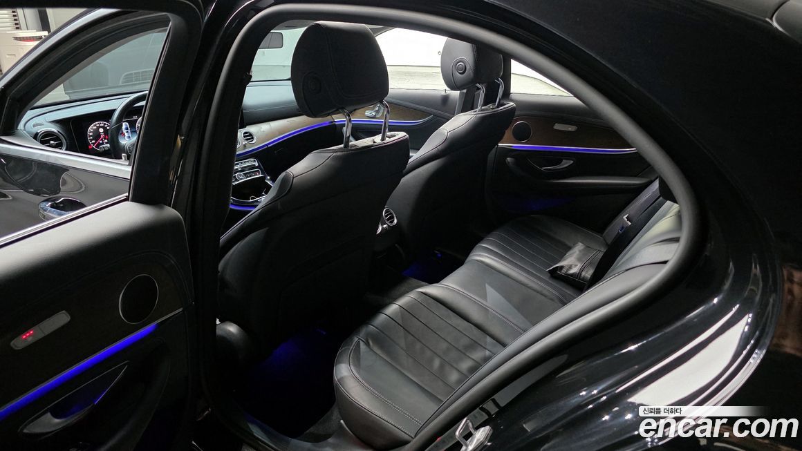 Mercedes-Benz E-Class 2017