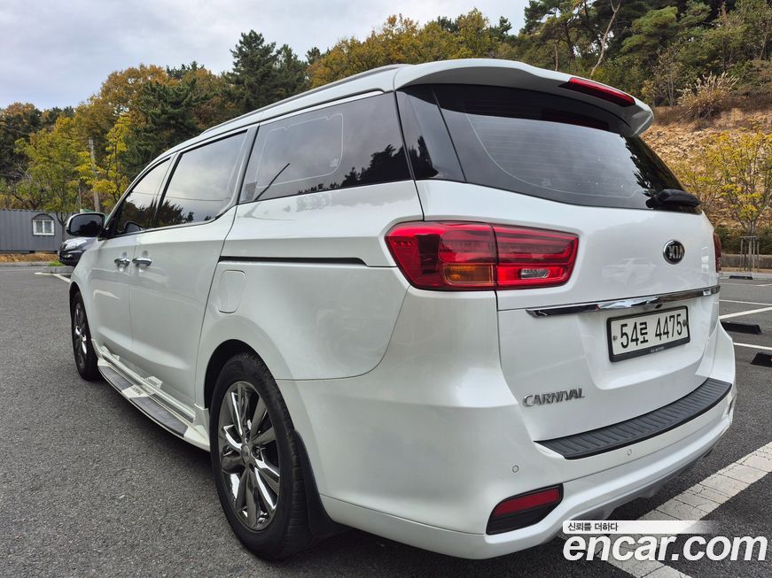 Kia Canival 2019