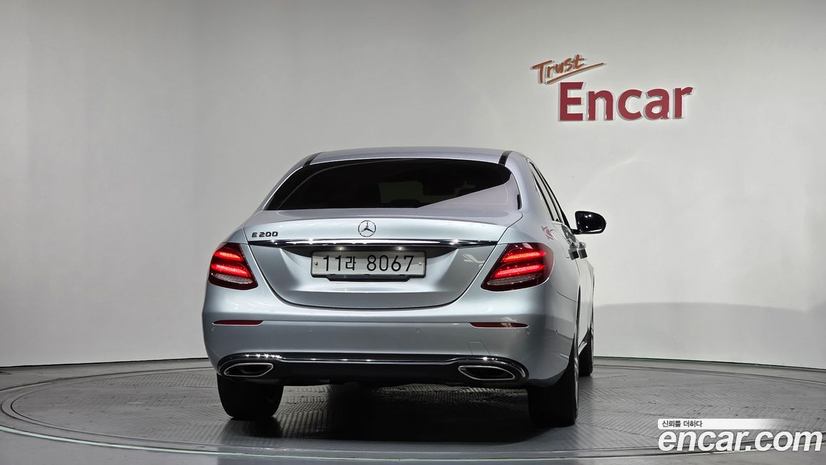 Mercedes-Benz E-Class 2017
