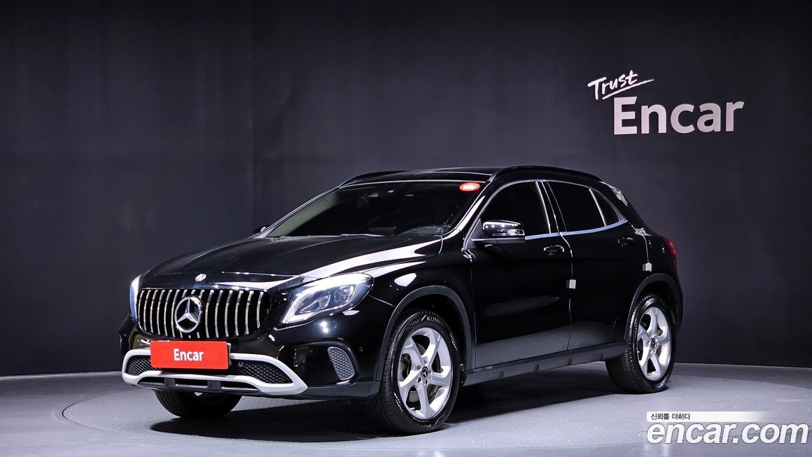 Mercedes-Benz GLA-Class 2018