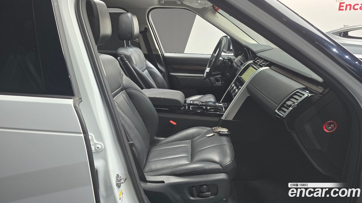 Land Rover Discovery 2017
