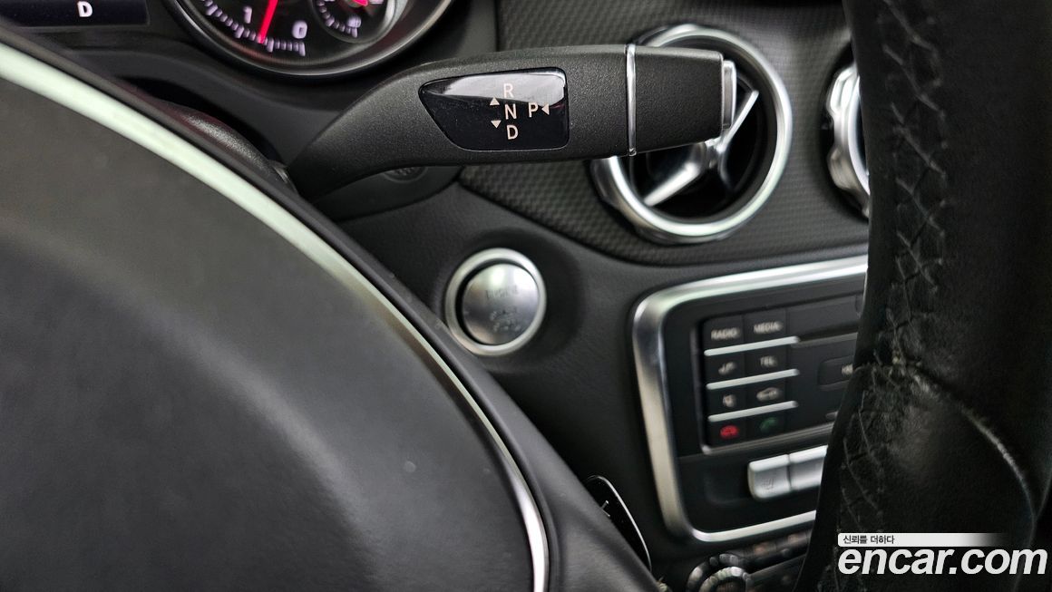 Mercedes-Benz GLA-Class 2018