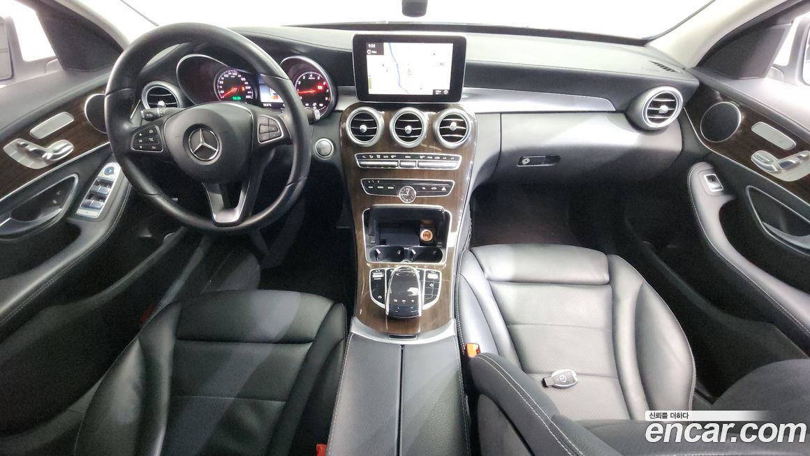 Mercedes-Benz C-Class 2018
