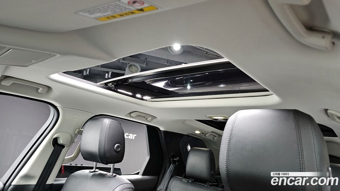 Land Rover Discovery 2018