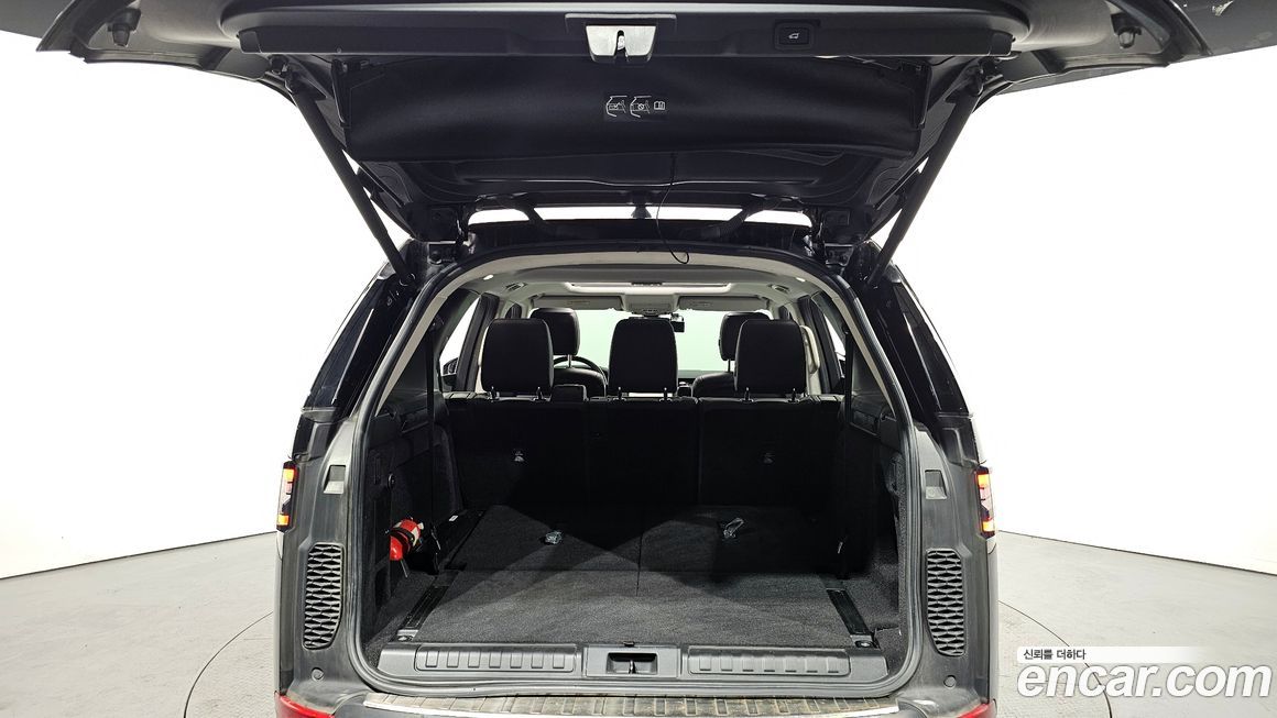 Land Rover Discovery 2018