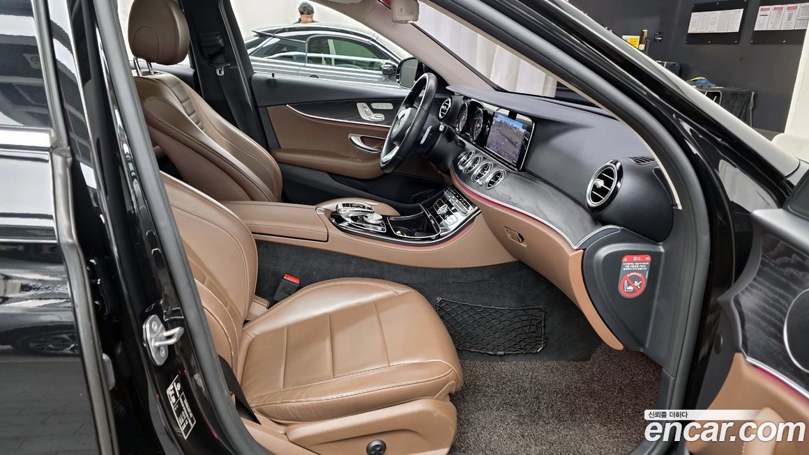 Mercedes-Benz E-Class 2017
