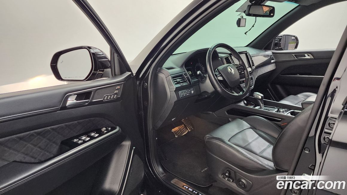 KG_Mobility_Ssangyong Rexton 2020