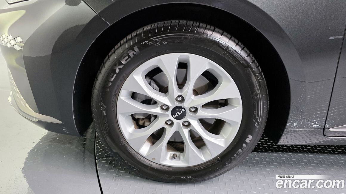 Kia K8 2023