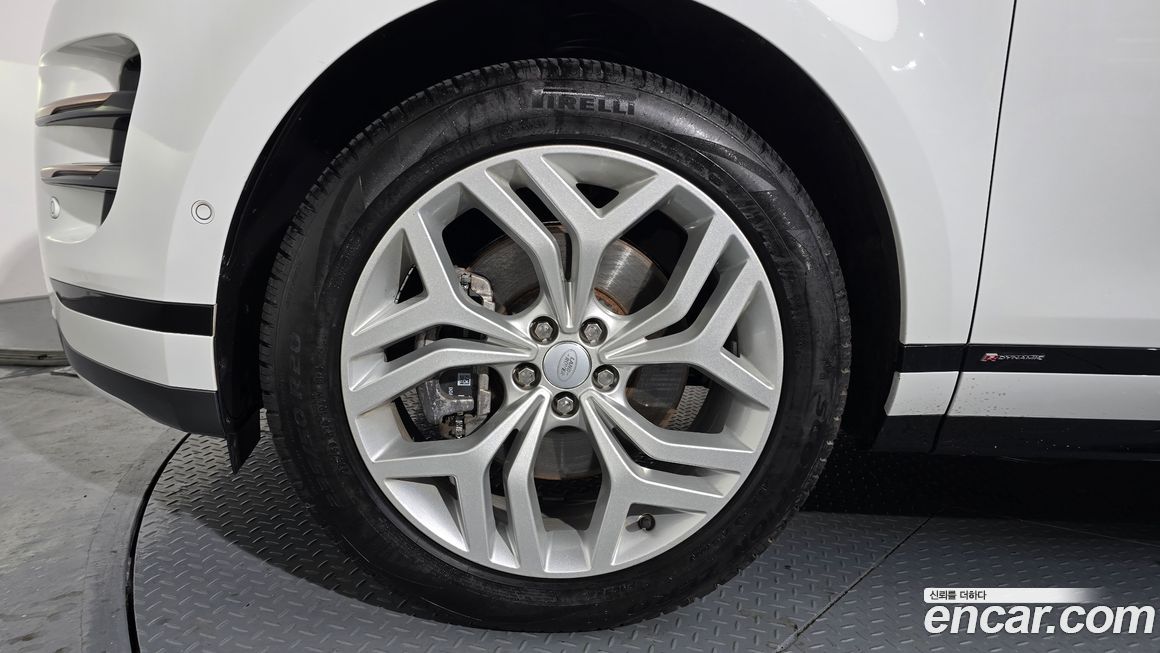 Land Rover Range Rover Evoque 2021