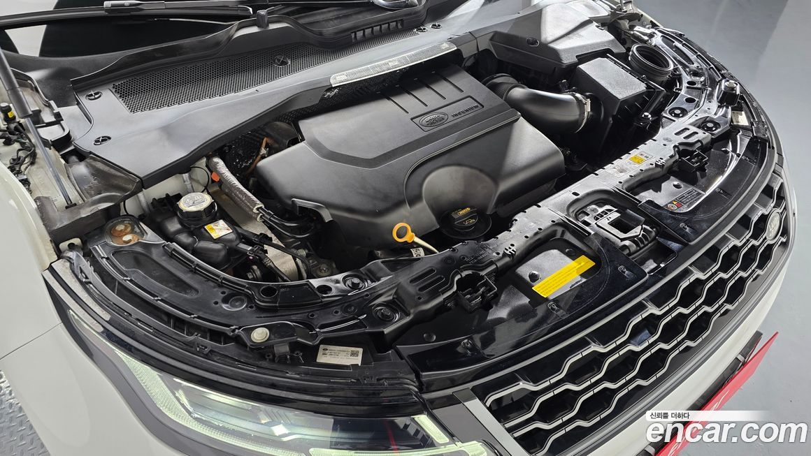 Land Rover Range Rover Evoque 2021
