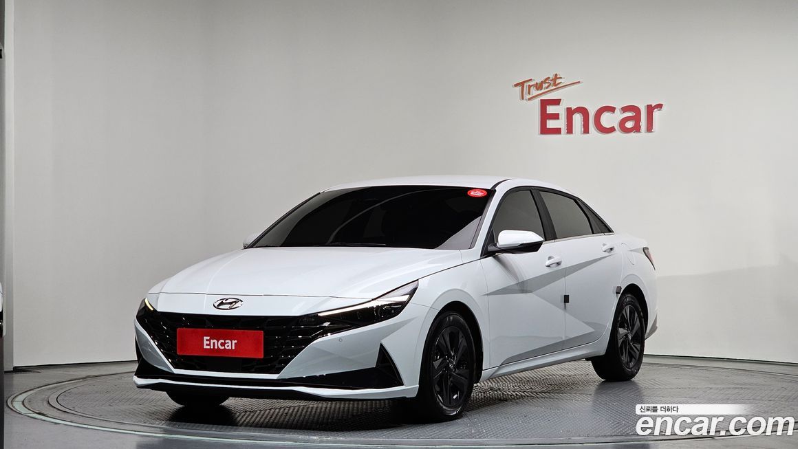 Hyundai AVANTE 2022