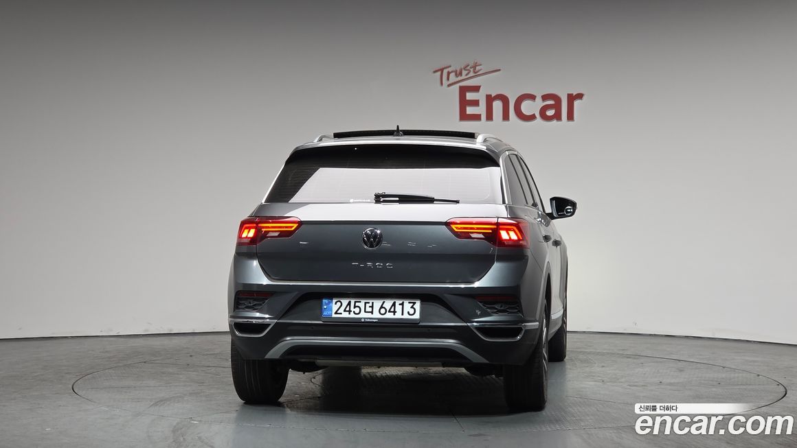 Volkswagen T-Roc 2021