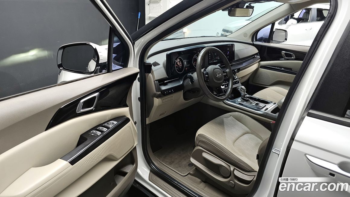 Kia Canival 2021