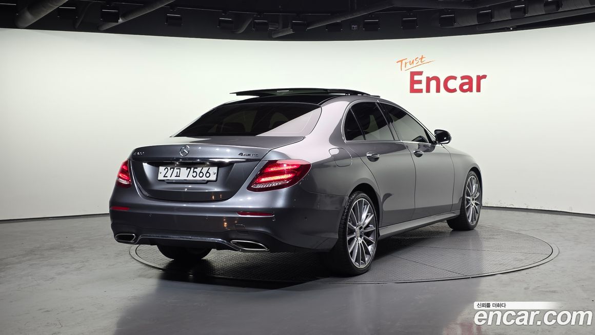 Mercedes-Benz E-Class 2017