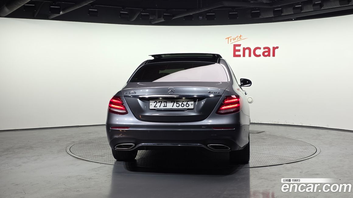 Mercedes-Benz E-Class 2017
