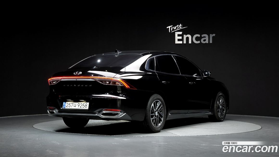 Hyundai Grandeur 2021