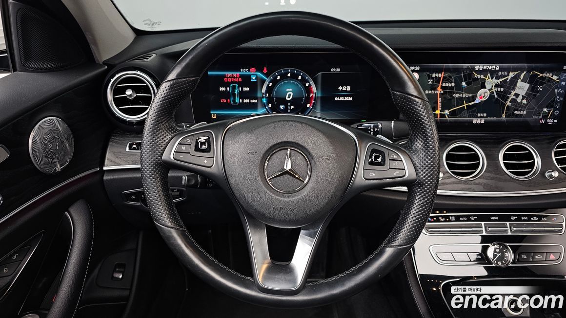 Mercedes-Benz E-Class 2018