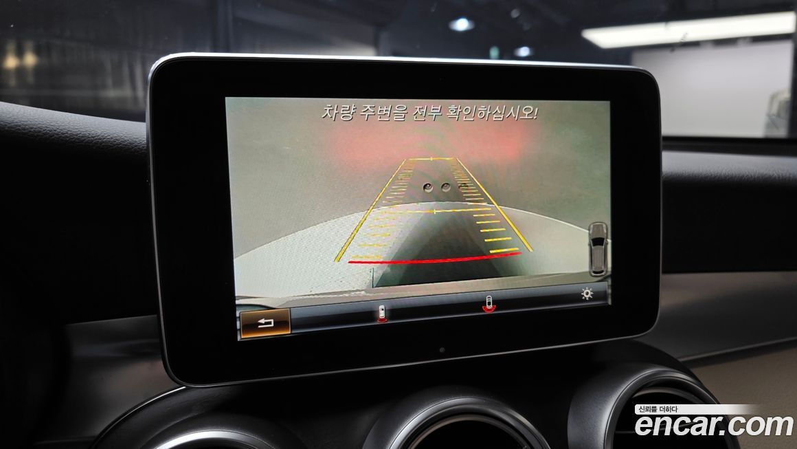 Mercedes-Benz GLC-Class 2019