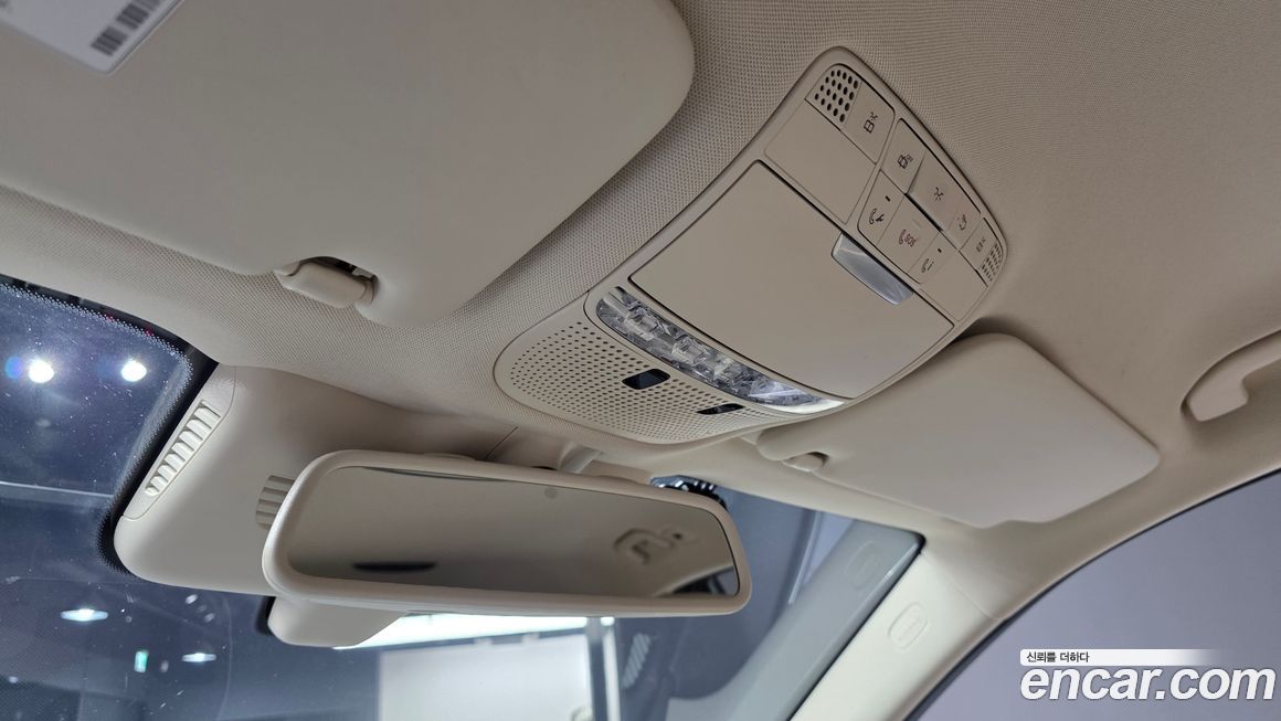 Mercedes-Benz GLC-Class 2019