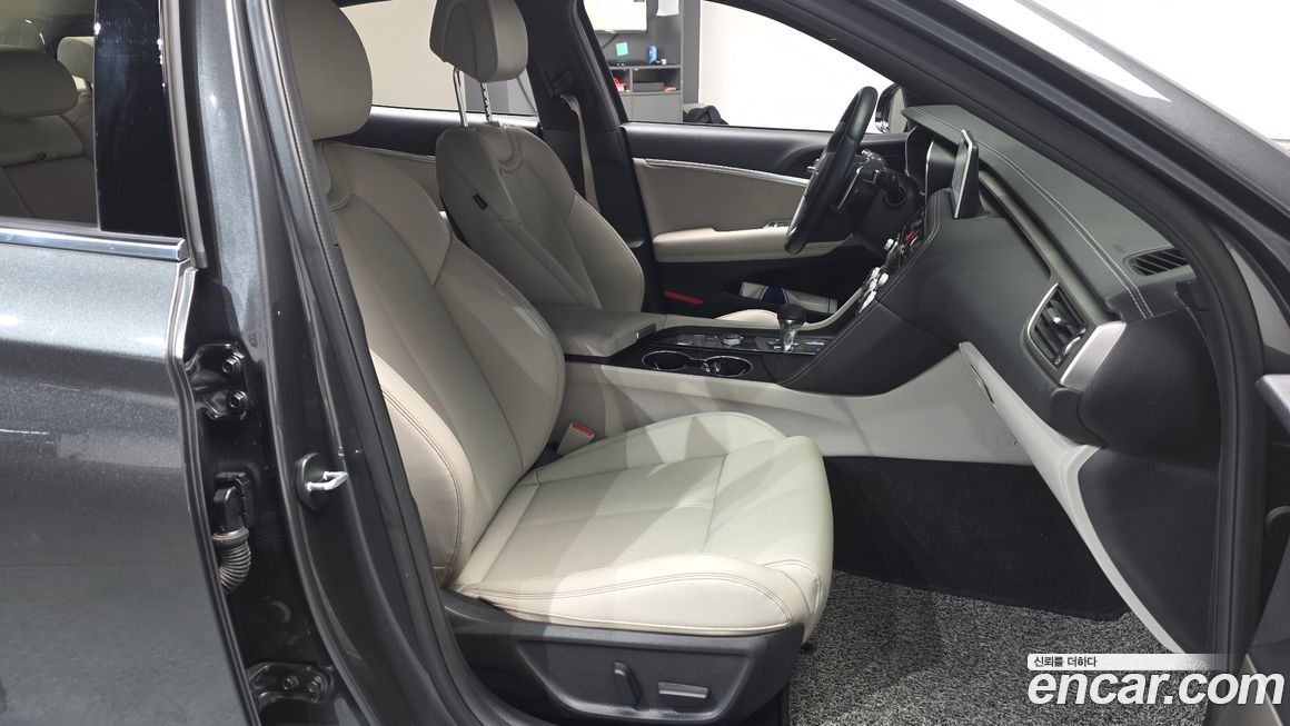 Genesis G70 2021